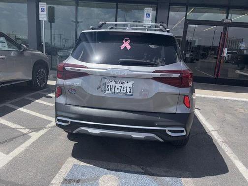 2023 Kia Seltos EX
