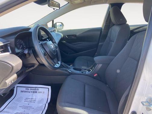 Wind Chill Pearl 2024 Toyota Corolla LE