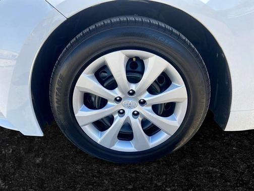 Wind Chill Pearl 2024 Toyota Corolla LE