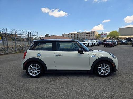 Pepper White 2018 MINI Hardtop Cooper S