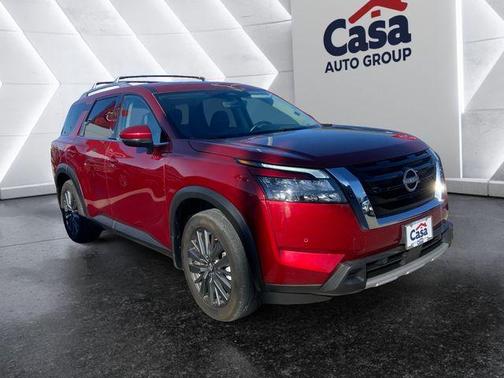 2025 Nissan Pathfinder SL