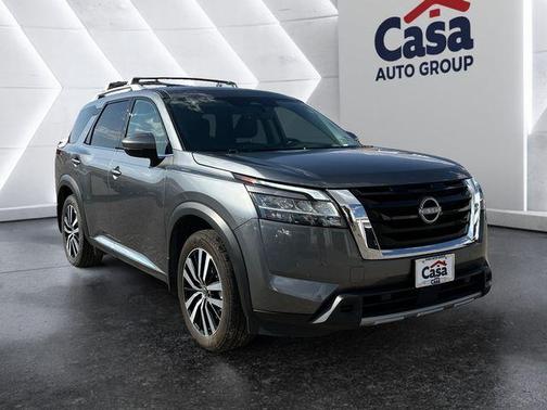 2024 Nissan Pathfinder Platinum
