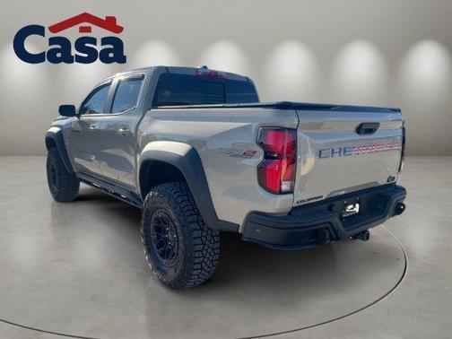 Sand Dune Metallic 2024 Chevrolet Colorado ZR2