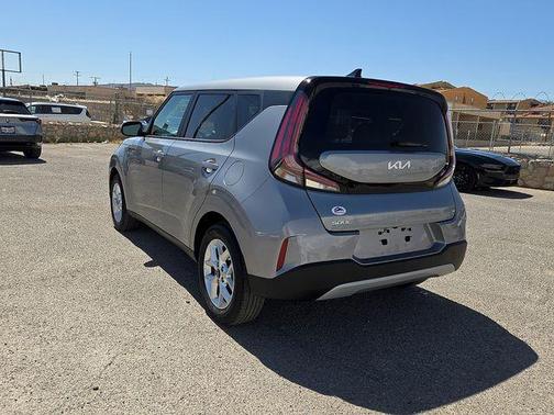 Steel Gray 2025 Kia Soul LX