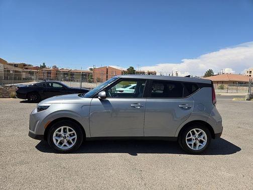 Steel Gray 2025 Kia Soul LX