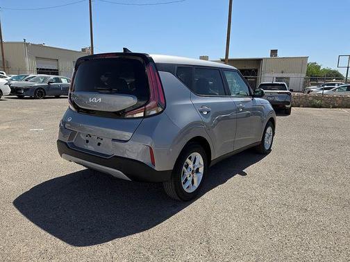 Steel Gray 2025 Kia Soul LX