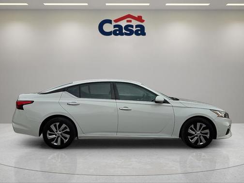 Glacier White 2020 Nissan Altima 2.5 S