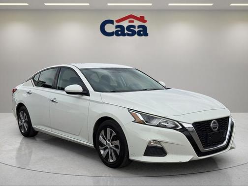 Glacier White 2020 Nissan Altima 2.5 S