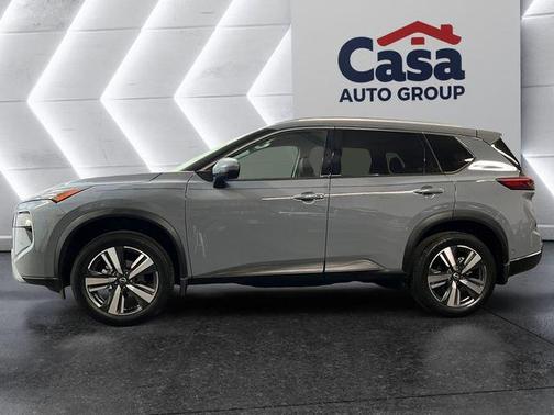 2025 Nissan Rogue SL