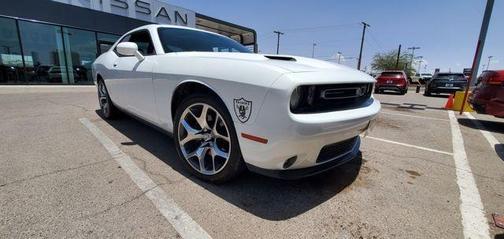 2015 Dodge Challenger SXT