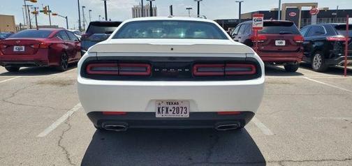 2015 Dodge Challenger SXT