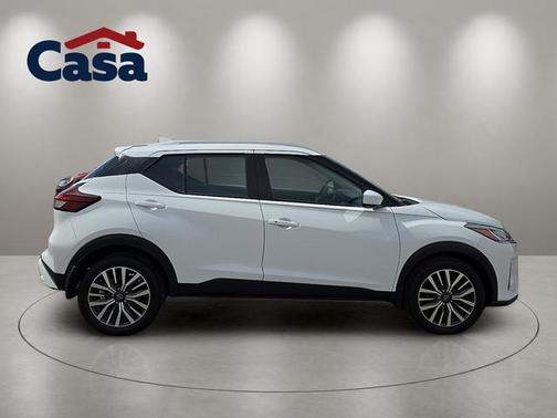Fresh Powder 2024 Nissan Kicks SV