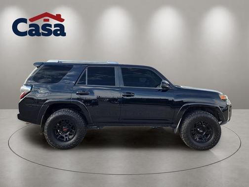 Midnight Black Metallic 2018 Toyota 4Runner SR5