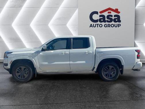 2025 Nissan Frontier SV