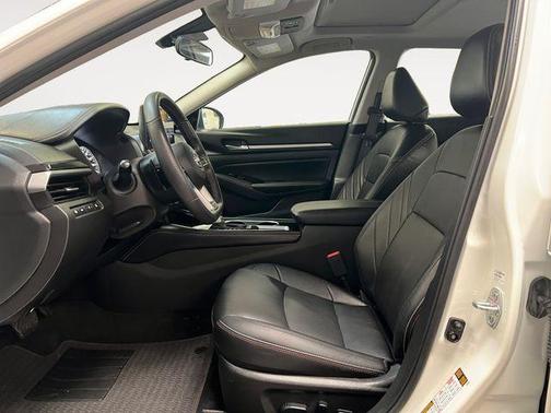2024 Nissan Altima 2.0 SR