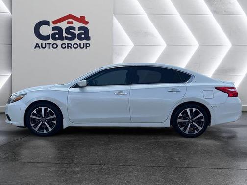 2016 Nissan Altima 2.5 SR