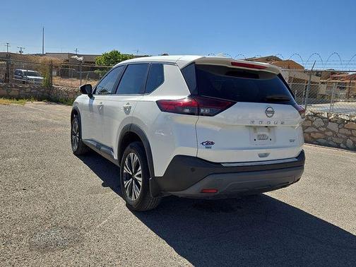White 2023 Nissan Rogue SV
