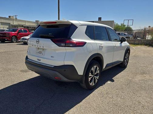 White 2023 Nissan Rogue SV