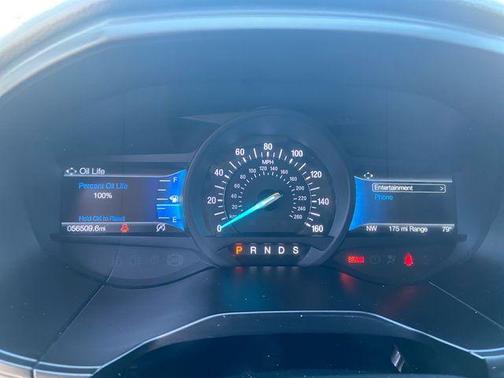 Silver Metallic 2024 Ford Edge SEL