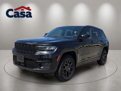 Diamond Black 2025 Jeep Grand Cherokee Laredo