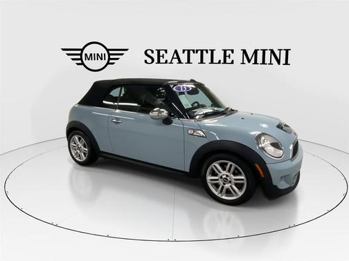 2013 MINI Convertible Cooper S