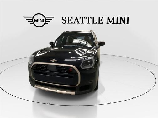 Midnight Black II Metallic 2026 MINI Countryman Cooper S ALL4