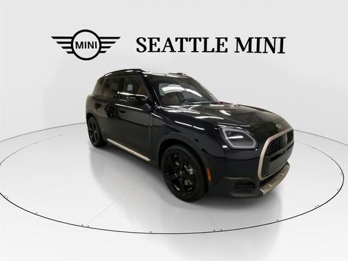 Midnight Black II Metallic 2026 MINI Countryman Cooper S ALL4