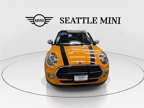 2017 MINI Hardtop Cooper