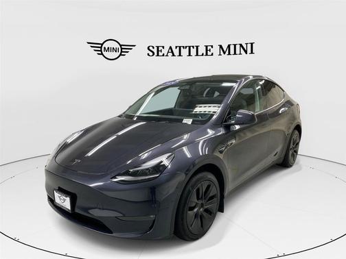 2024 Tesla Model Y Long Range Dual Motor All-Wheel Drive