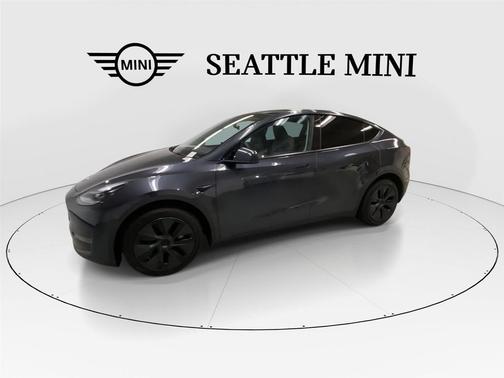 2024 Tesla Model Y Long Range Dual Motor All-Wheel Drive