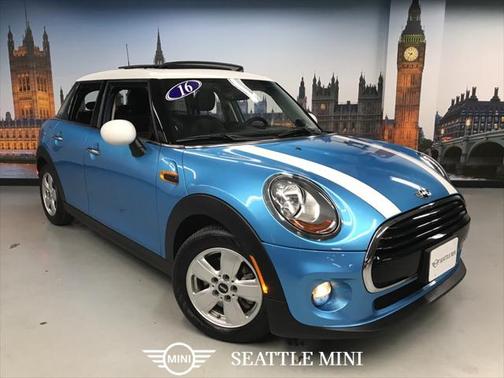2016 MINI Hardtop Cooper