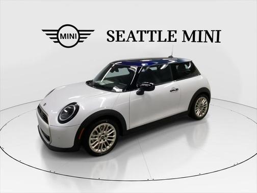 2025 MINI Hardtop Cooper