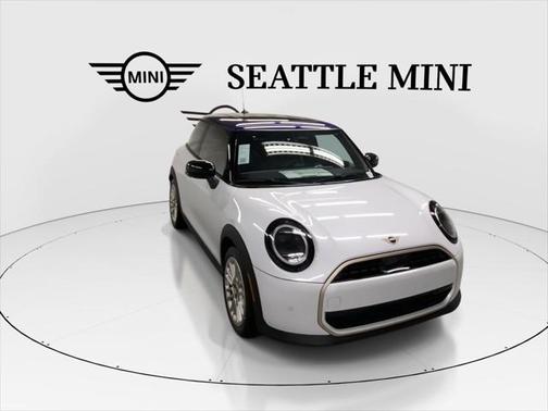 2025 MINI Hardtop Cooper