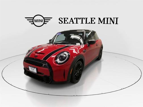 Chili Red 2023 MINI Hardtop Cooper S