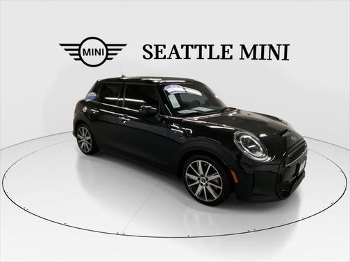 2023 MINI Hardtop Cooper S