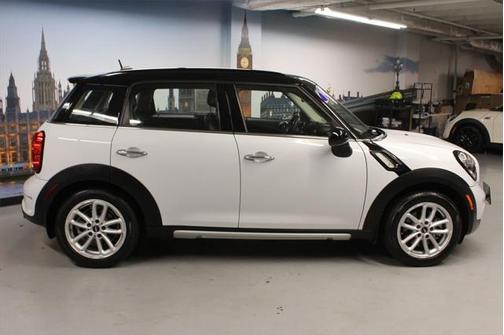 2016 MINI Countryman Cooper S