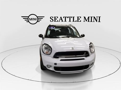 2016 MINI Countryman Cooper S