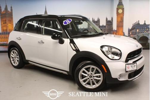 2016 MINI Countryman Cooper S