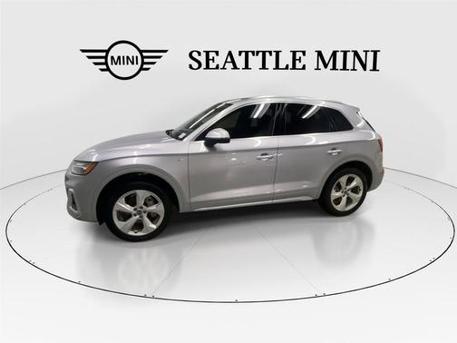 2022 Audi Q5 45 S line Premium Plus