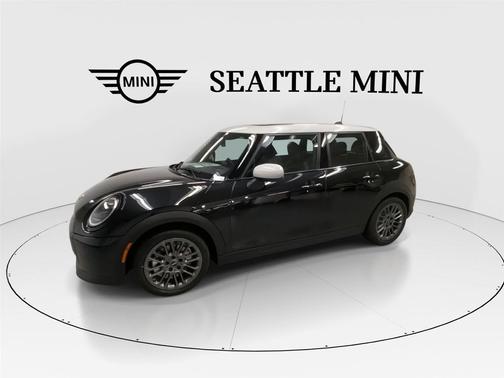 Midnight Black II Metallic 2026 MINI Hardtop Cooper