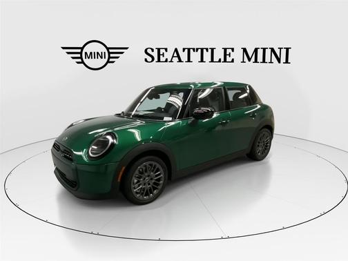 British Racing Green IV Metallic 2026 MINI Hardtop Cooper