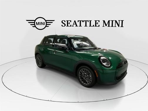 British Racing Green IV Metallic 2026 MINI Hardtop Cooper
