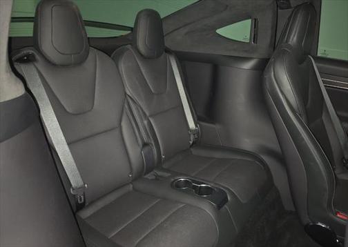 2022 Tesla Model X Plaid Tri Motor All-Wheel Drive