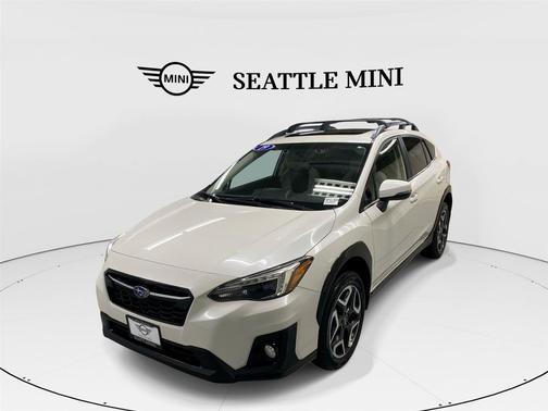 Crystal White Pearl 2019 Subaru Crosstrek 2.0i Limited