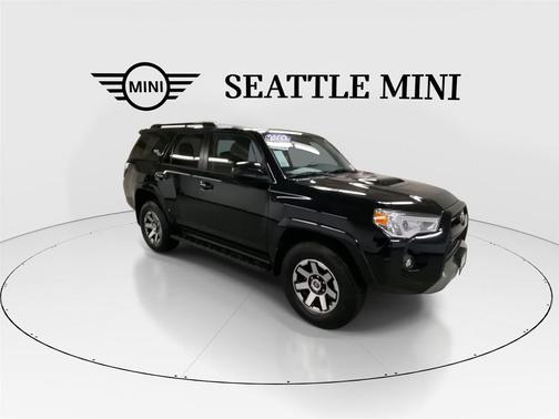 2022 Toyota 4Runner TRD Off Road