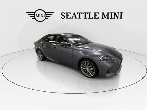 2018 Lexus IS 300 Base