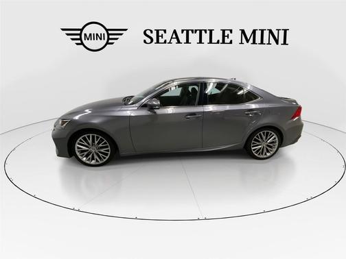 2018 Lexus IS 300 Base