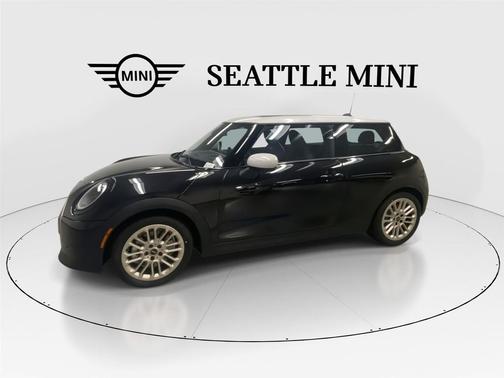 Midnight Black II Metallic 2026 MINI Hardtop Cooper