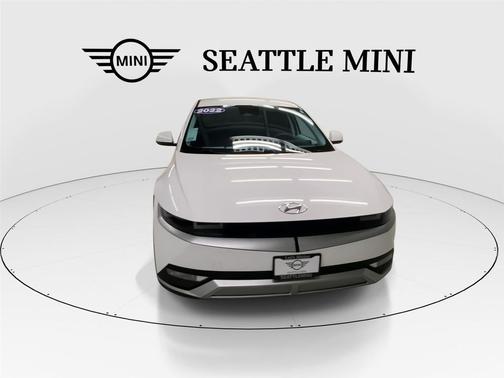 2022 Hyundai IONIQ 5 SE