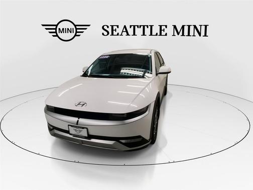 2022 Hyundai IONIQ 5 SE